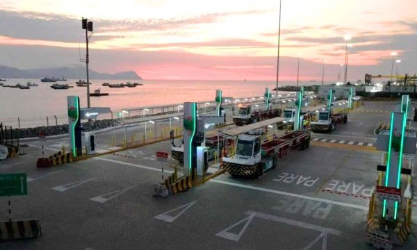 DP World en Perú implementa la primera estación de carga eléctrica
