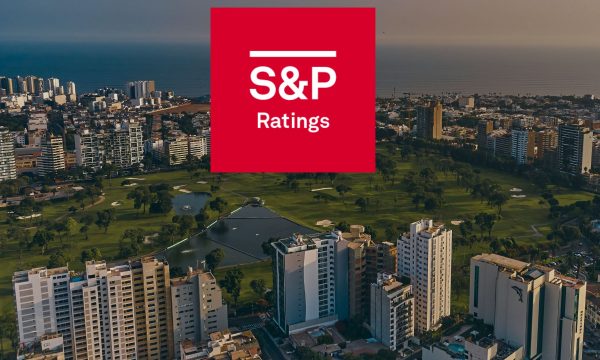 S&P rebaja calificación