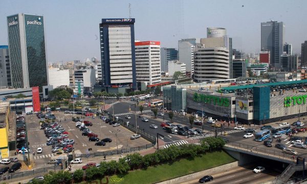 Economía peruana crecerá 2.9% en 2024