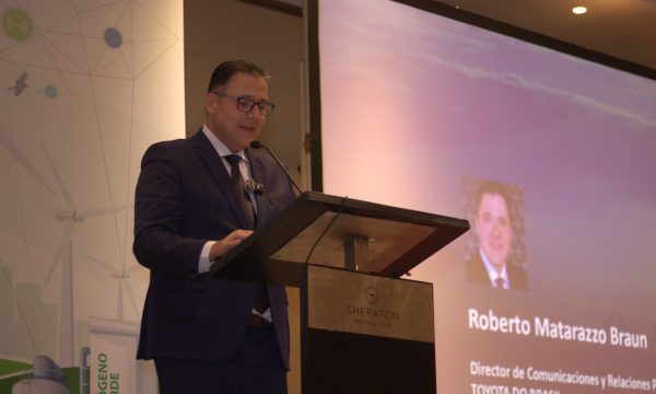 Toyota del Perú participó en la IX Conferencia Internacional de Eficiencia Energética,