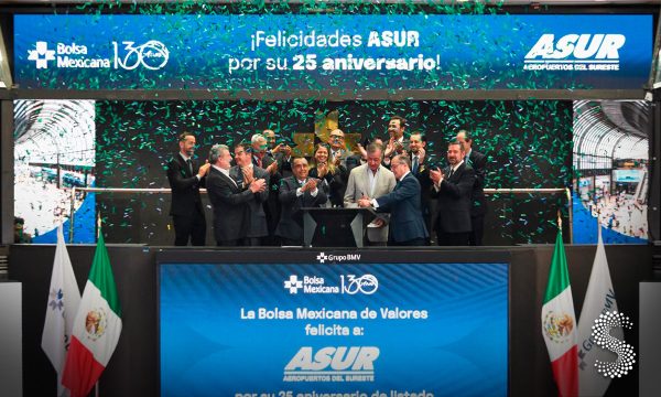 ASUR celebra 25 años en la BMV